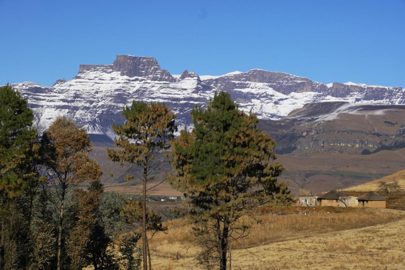 drakensberg-winter
