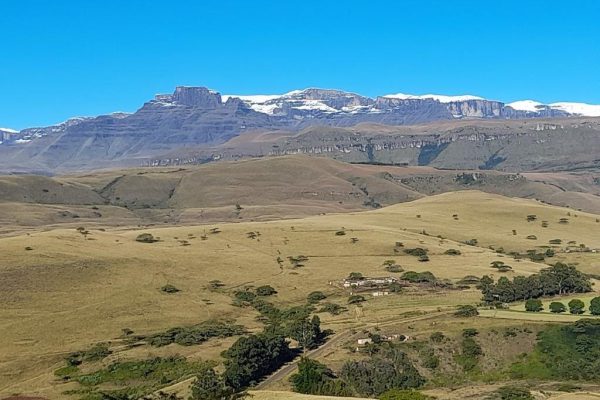 drakensberg-winter